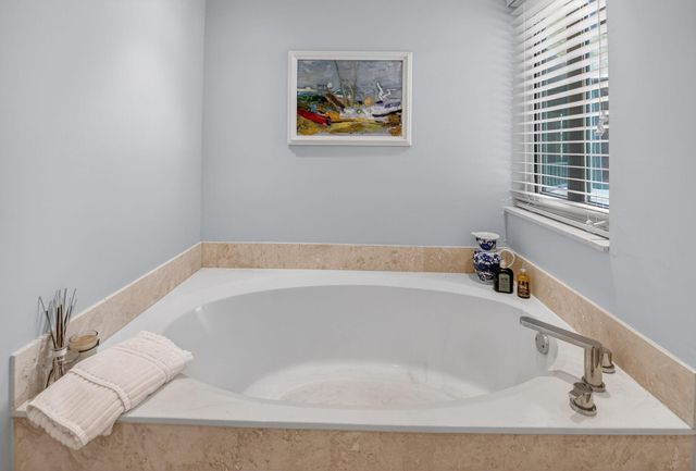 100 SE 5th Avenue 308, Boca Raton, FL 33432