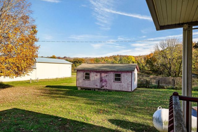 4143 Viola Rd, Mcminnville, TN 37110