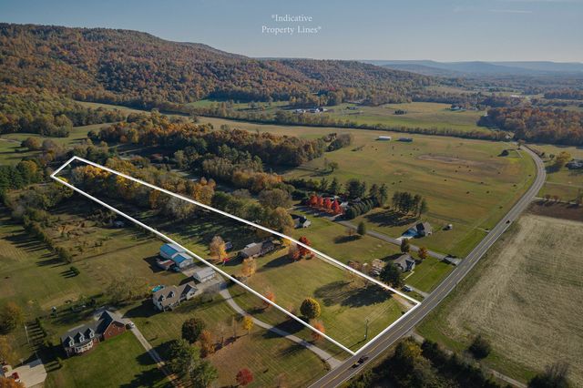 4143 Viola Rd, Mcminnville, TN 37110