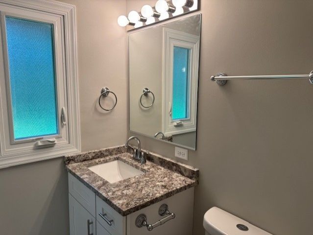 28450 N Shagbark Lane, Libertyville, IL 60048