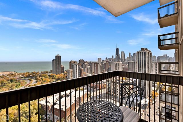 1660 N LaSalle Street 3407, Chicago, IL 60614