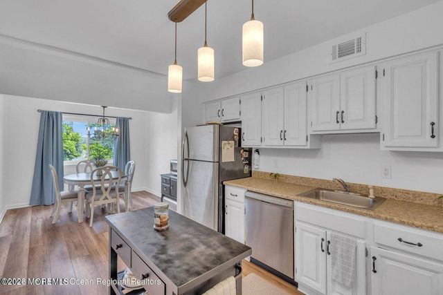 145 Central Avenue 4B, Island Heights, NJ 08732