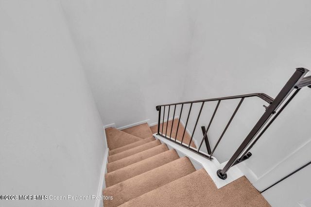 145 Central Avenue 4B, Island Heights, NJ 08732