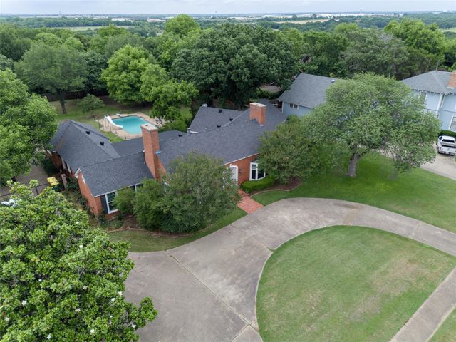 437 Craig ST, Hillsboro, TX 76645