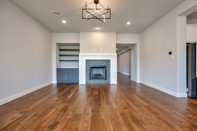 14325 Walsh Avenue, Fort Worth, TX 76008