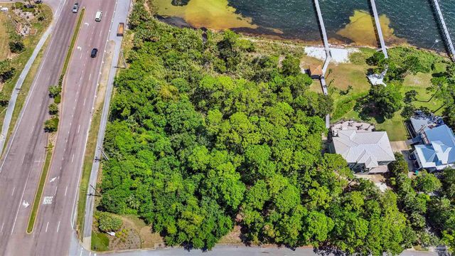 00 Soundview Trl, Gulf Breeze, FL 32561