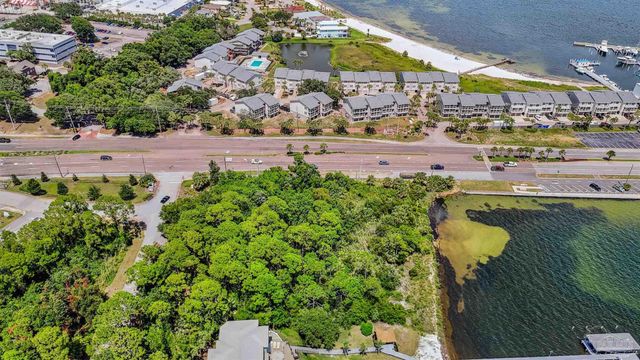 00 Soundview Trl, Gulf Breeze, FL 32561