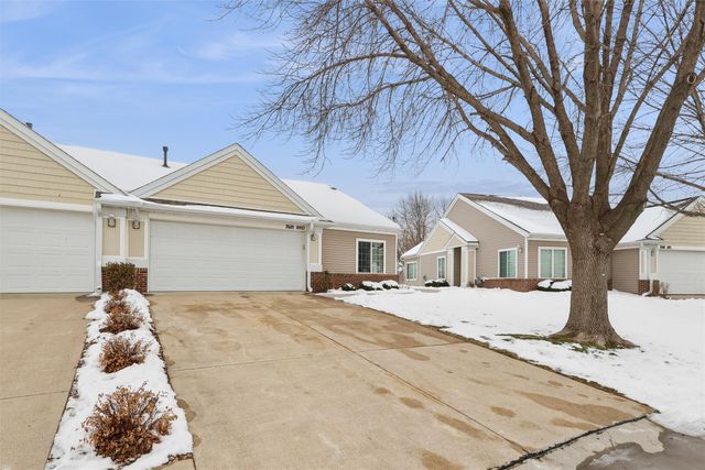 7610 Wistful Vista Drive 1002, West Des Moines, IA 50266