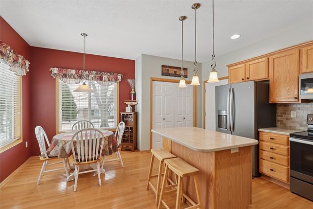 7610 Wistful Vista Drive 1002, West Des Moines, IA 50266