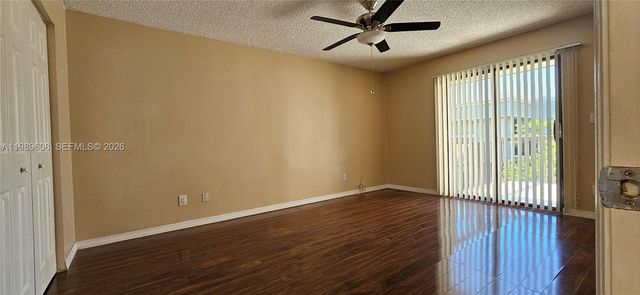 610 Commodore Dr, Plantation, FL 33325