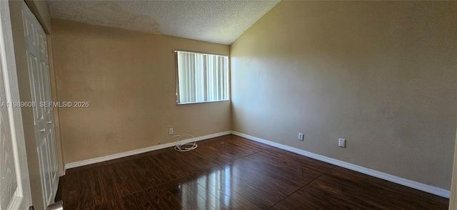 610 Commodore Dr, Plantation, FL 33325