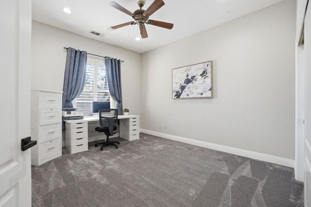 10749 Amerine Ln, Oakdale, CA 95361