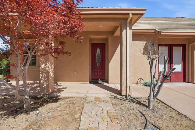 10749 Amerine Ln, Oakdale, CA 95361