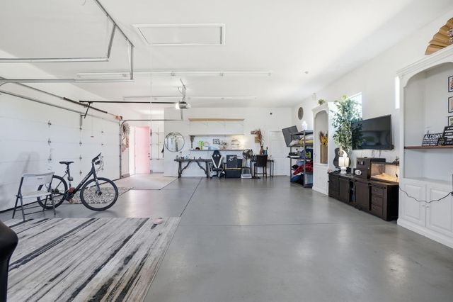 10749 Amerine Ln, Oakdale, CA 95361