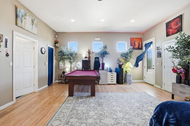 10749 Amerine Ln, Oakdale, CA 95361