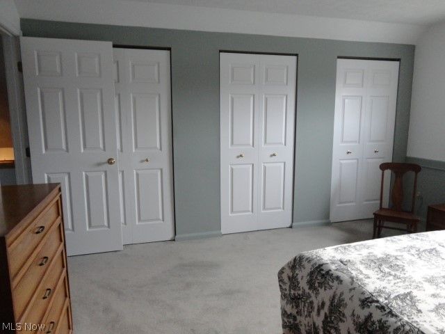 24690 Thicket Lane 32, Olmsted Falls, OH 44138