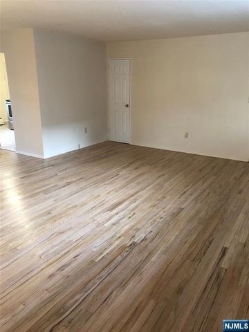 65 Hawthorne Place, Montclair, NJ 07042
