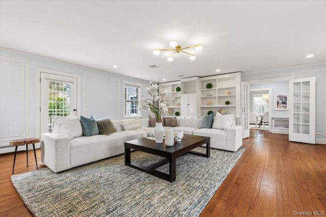 12 Robin Hill Road, Scarsdale, NY 10583