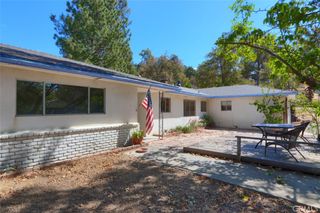 42912 Country Club Drive E, Oakhurst, CA 93644