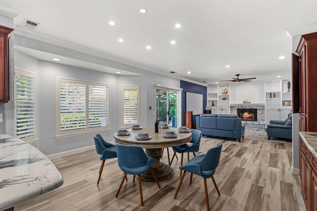 4816 Runway Dr, Fair Oaks, CA 95628