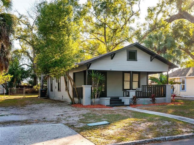211 E CLUSTER AVENUE, Tampa, FL 33604
