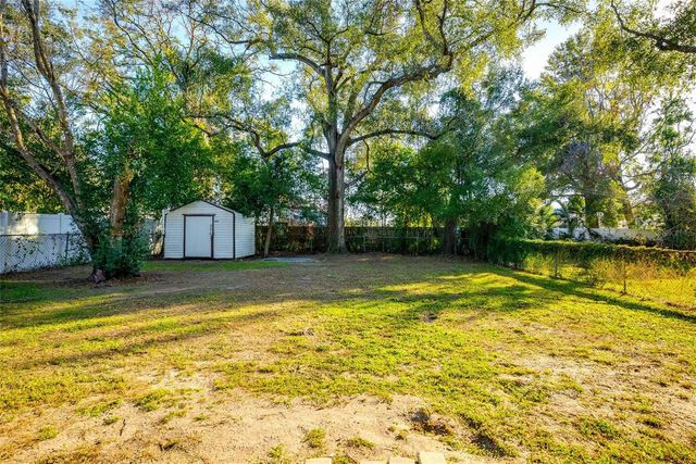 211 E CLUSTER AVENUE, Tampa, FL 33604