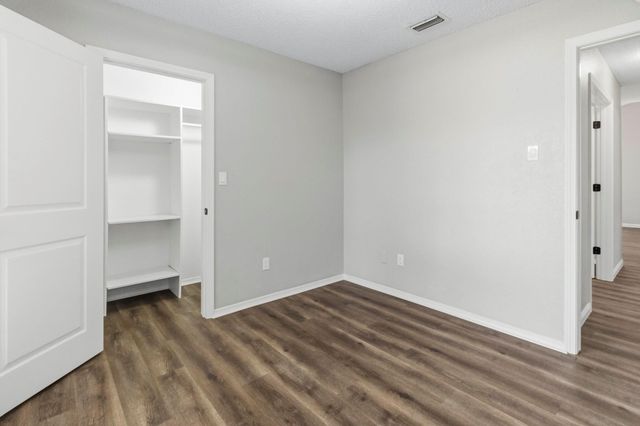 1803 Sherwood Place, Carrollton, TX 75006