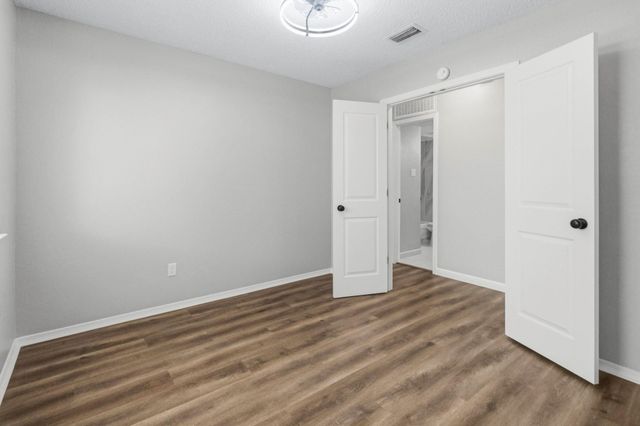 1803 Sherwood Place, Carrollton, TX 75006