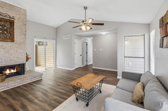 1803 Sherwood Place, Carrollton, TX 75006