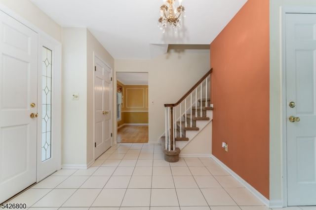 894 Ardsley Ln, Bridgewater Twp., NJ 08807