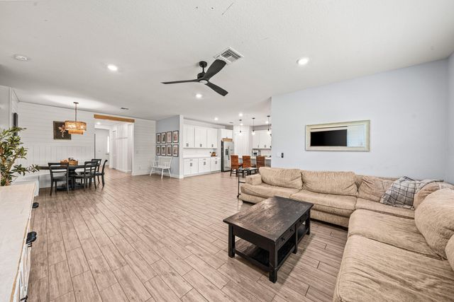 1275 Timber Reap Trail, Loxahatchee, FL 33470
