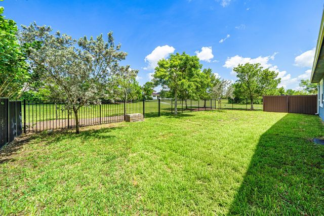 1275 Timber Reap Trail, Loxahatchee, FL 33470