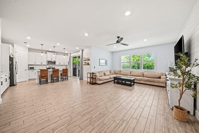 1275 Timber Reap Trail, Loxahatchee, FL 33470