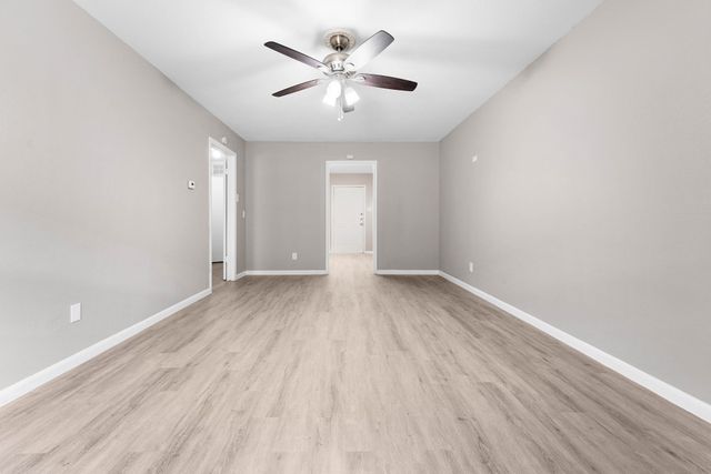 3430 Sockwell Boulevard 3462, Greenville, TX 75401