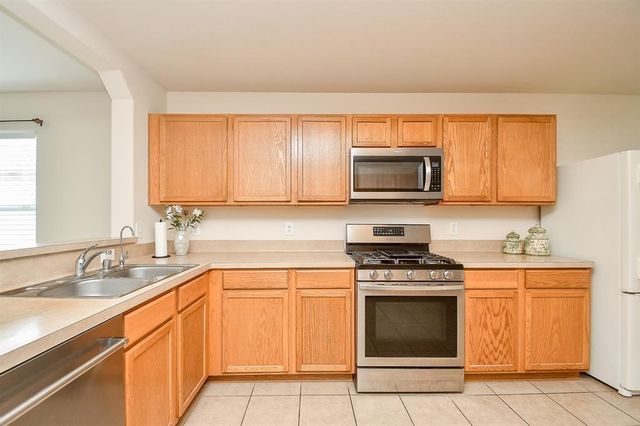 19319 Jordans Landing Lane, Richmond, TX 77407