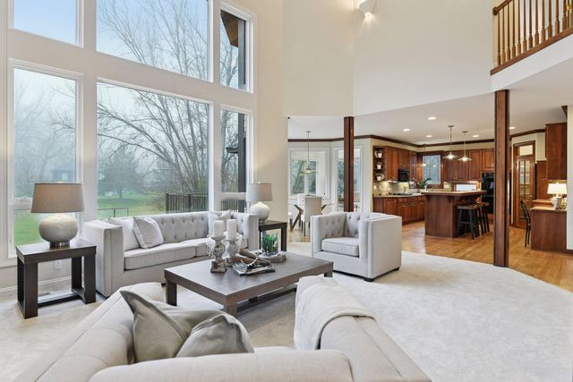 27740 Brynmawr Place, Excelsior, MN 55331