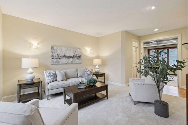 27740 Brynmawr Place, Excelsior, MN 55331