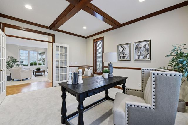 27740 Brynmawr Place, Excelsior, MN 55331