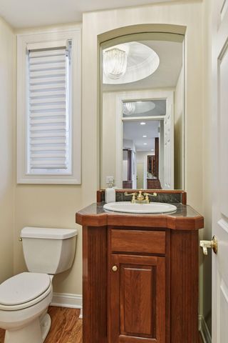 27740 Brynmawr Place, Excelsior, MN 55331