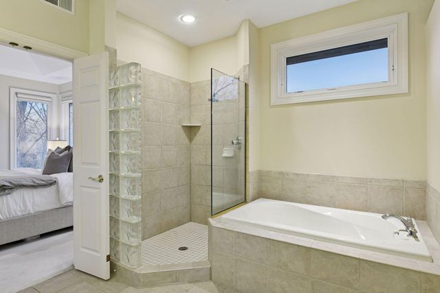 27740 Brynmawr Place, Excelsior, MN 55331