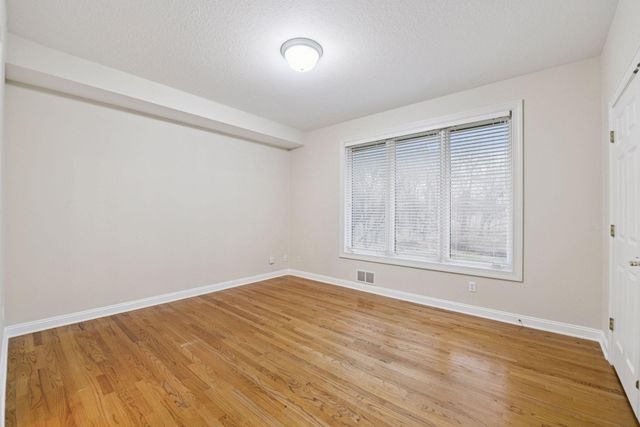 27740 Brynmawr Place, Excelsior, MN 55331