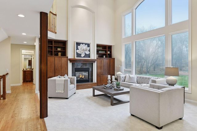 27740 Brynmawr Place, Excelsior, MN 55331