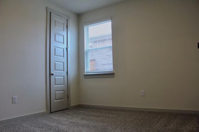 2245 S Leppy LN, Leander, TX 78641