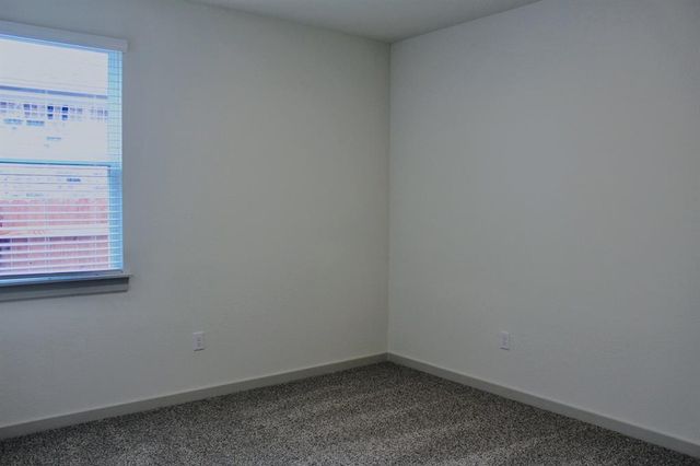 2245 S Leppy LN, Leander, TX 78641