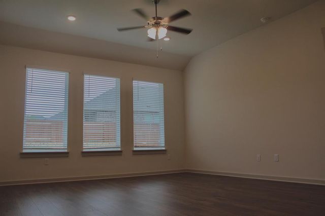 2245 S Leppy LN, Leander, TX 78641