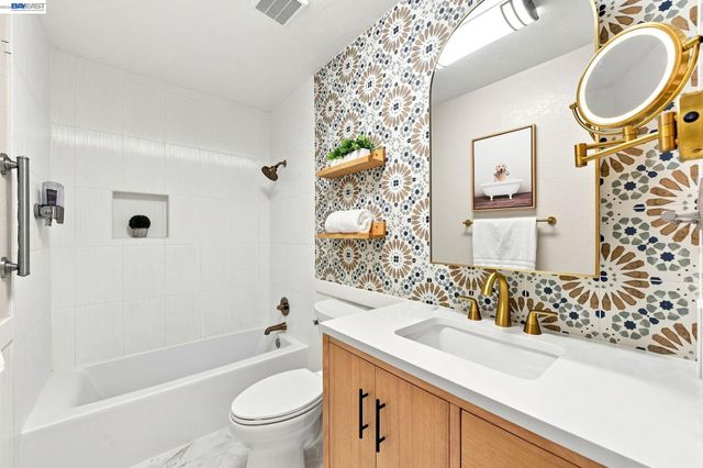 3830 Campbell Pl, Fremont, CA 94536