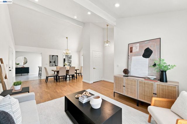 3830 Campbell Pl, Fremont, CA 94536