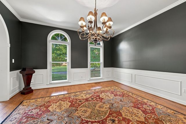 915 Briarwood Crst, Nashville, TN 37221