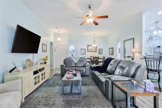 334 Southern Breezes Circle, Murrells Inlet, SC 29576