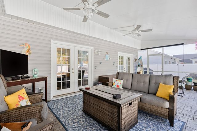 334 Southern Breezes Circle, Murrells Inlet, SC 29576